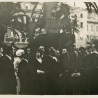 AUTOR DESCONOCIDO. Discurso en Mentón ante los restos mortales de Blasco Ibáñez. 1933. ES.462508.ADPV/Fondo Fotográfico, nº 08871 